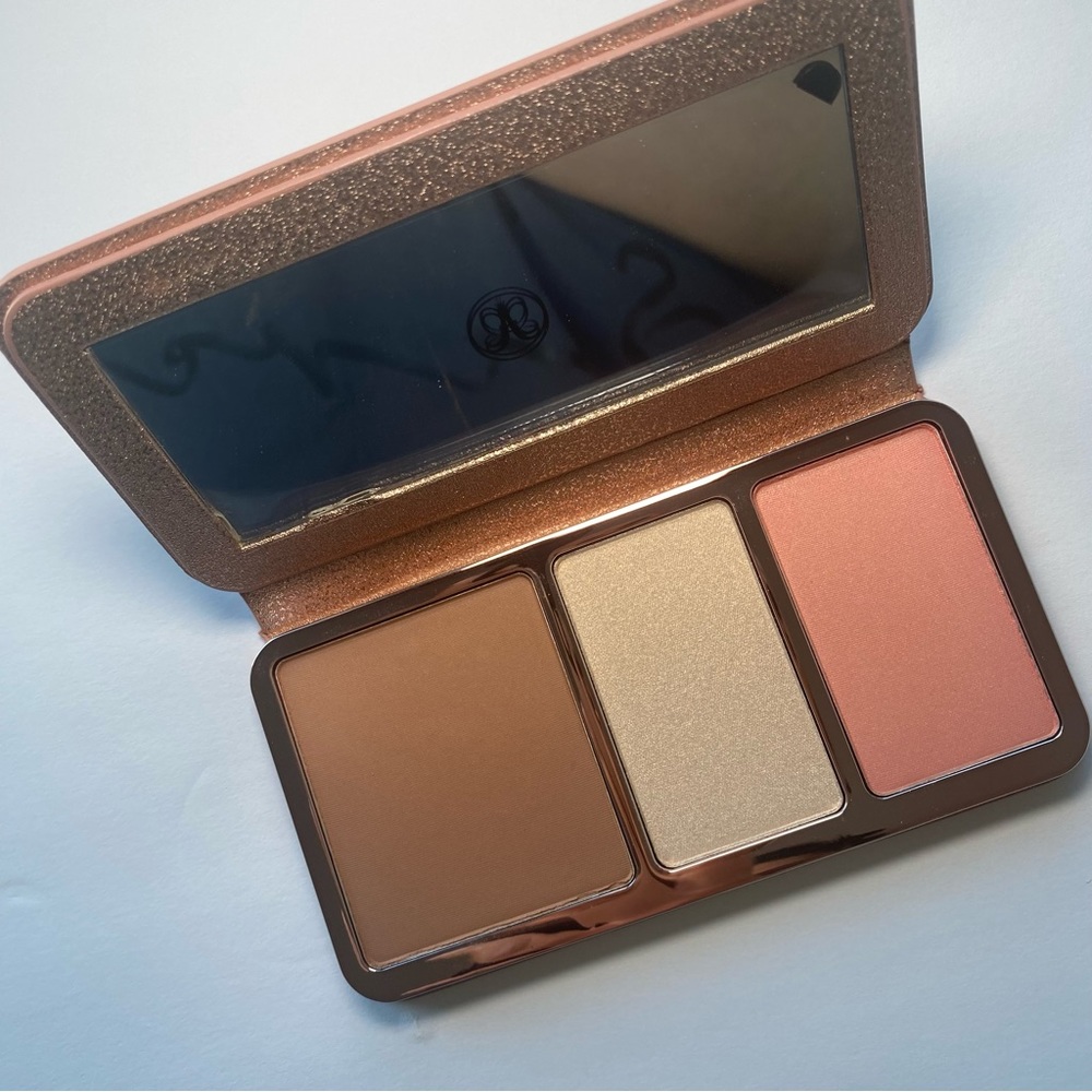 BRAND NEW Anastasia Beverly Hills Italian Summer Face Palette, AUTHENTIC